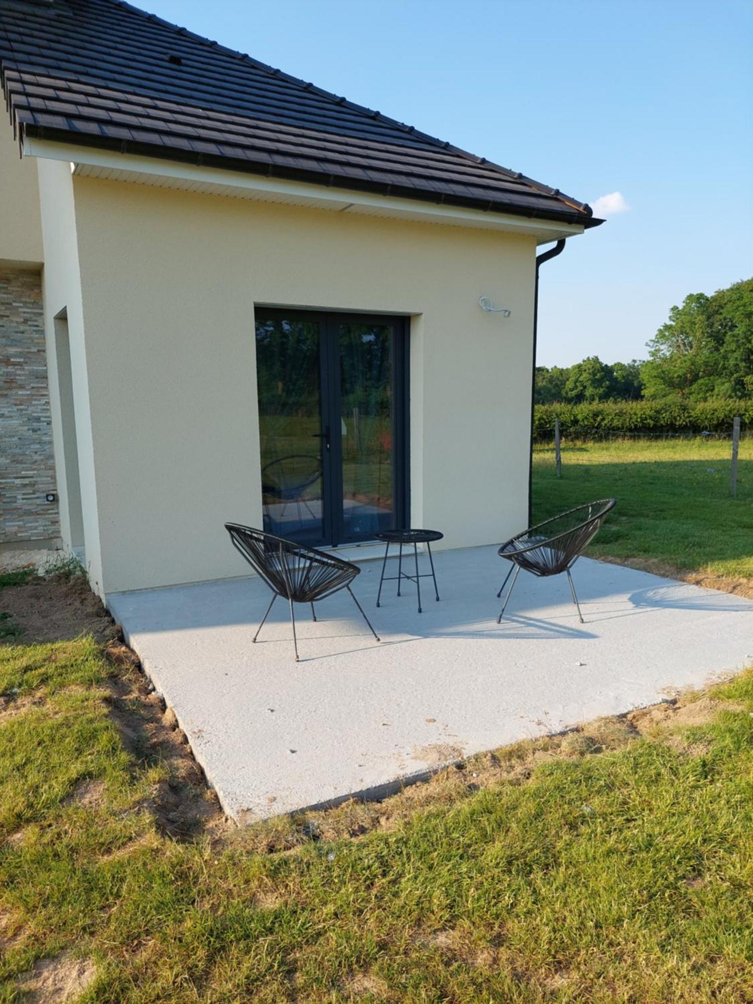 Studio A La Campagne, 5 Minutes De L'Autoroute Vieux-Manoir Exterior foto